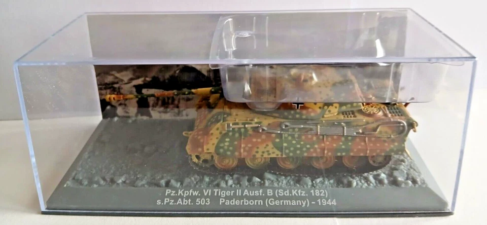 Die Cast Tank - Pz.Kpfw. VI Tiger II Ausf.B Paderborn Germany 1944-1/72 [Scat.V] - Immagine 1 di 1