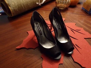 Bandolino Black Open Toe Pumps Size 8 - Picture 1 of 3