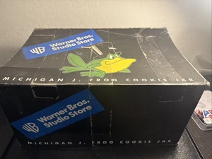 Warner Bros. 1998 raro de colección Tarro de galletas Studio Store Michigan J. Frog 1998 - Imagen 1 de 11