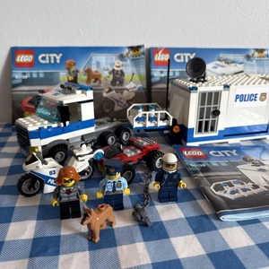 LEGO CITY: Mobile Command Center 60139 Complete Build Minifigures & Instructions - Picture 1 of 9