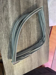 WHIRLPOOL REFRIGERATOR FREEZER GASKET PART # W11250314 - Picture 1 of 6