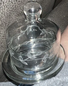 VTG Princess House Heritage Baby Cakes Small Crystal Covered Butter/Trinket Dish - Picture 1 of 3