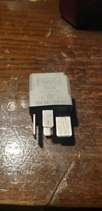 RELÈ 4 PIN FORD ORIGINALE GRIGIO MULTIUSO - MOLTI MODELLI - 6G9T14B192EA. - Foto 1 di 3