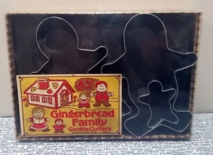 4 Pc GINGERBREAD FAMILY Metal COOKIE CUTTERS Fox Run Craftsmen USA  - Picture 1 of 8