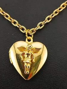 NEW OLD STOCK 1970S goldtone chain angel heart locket pendant necklace - Picture 1 of 9