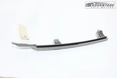 Hyundai Santa Fe 2019-2023 puerta trasera derecha ventana vidrio guía de canales OEM Foto 1 de 4