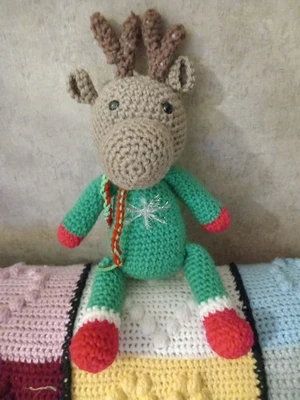 Häkeltiere Amigurumi Kuscheltier Rentier Geschenk 🎁 Weihnachten 🎄 Gehäkelt - Bild 1 von 3
