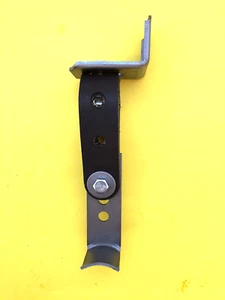 NICKSON Swivel Heavy Duty Exhaust Tail Pipe Muffler Hanger Loop Style - Picture 1 of 5