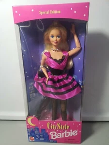 Vintage 90s Barbie Doll City Style Special Edition 1996 Purse Stockings - Picture 1 of 7