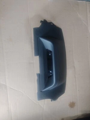 Центральная вентиляционная решетка для Toyota Corolla 2008-2011 2012 2013 годов выпуска  - Изображение 1 из 4