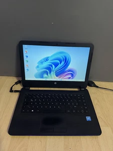 Portátil HP - Intel Celeron N3060 - 4 GB RAM - 320 GB HDD - Windows 11 Pro - Imagen 1 de 8