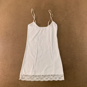 Cien Womens Camisole White Stretch Lace Spaghetti Strap Scoop Neck S New - Picture 1 of 8