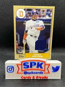 TONY GWYNN 2022 Topps Serie 1 1987 TOPPS BASEBALL RELIC PADRES - Foto 1 di 1