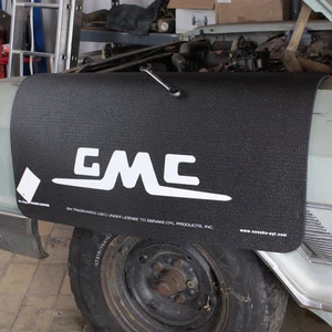 GMC Pick Up Truck Fender Gripper Cover Kotflügel Lack Schoner Antirutschmatte - Picture 1 of 1