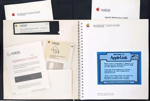 RARE - 1988 AppleLink Pre AOL Collectible, Install Macintosh Floppy Disk Set ! - Picture 1 of 24