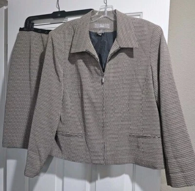 NUEVO SIN ETIQUETAS TRAJE FALDA NORTON MCNAUGHTON - BEIGE/NEGRO - DAMAS 14/16 PEQUEÑOS REMACHES CINTURA  Foto 1 de 4