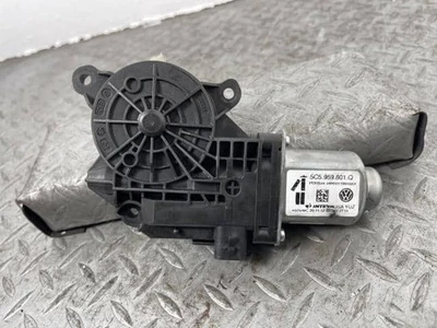 Regulador de porta frontal esquerda Volkswagen The Beetle 2013 [usado] [PA104086447] - Imagem 1 de 3