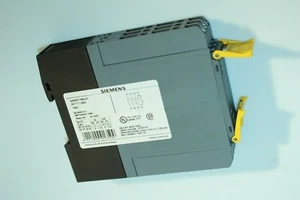 Siemens Sicherheitsschaltgerät 3SK1111-1AB30 - Bild 1 von 4