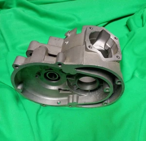 CARTER MOTORE CENTRALI MALAGUTI GRIZZLY RCX 10 12 ET ORIGINALI NUOVI - Foto 1 di 8