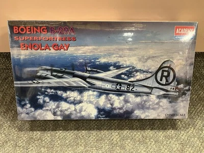 * KIT PLÁSTICO GAY ACADEMY 1/72 BOEING B-29A SUPERFORTRESS ENOLA 2154 *ST Foto 1 de 4