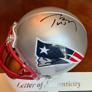 Tom Brady Signed Autographed Mini Helmet JSA LOA Patriots - Picture 1 of 8
