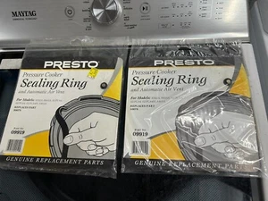 Confezione 2 guarnizioni anello tenuta pentola a pressione lo Presto 09919 e sfiato aria automatico - Foto 1 di 3
