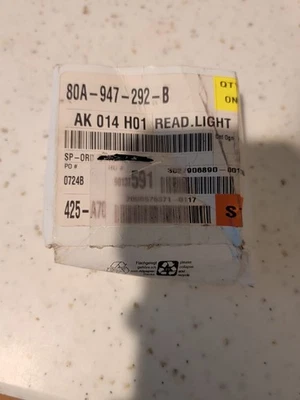 2018-2024 AUDI Q5 80A - REAR Right DOME Reading Light 80A947292B - Image 1 of 3
