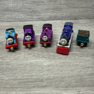 Thomas The Train Lot of 5 Gullane Mattel Magnetic Trains Thomas Hank Charlie - Picture 1 of 9