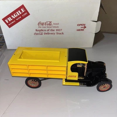 Danbury Mint Replica Of The 1927 Coca Cola Ford Delivery Truck 1:24 Die Cast - Image 1 of 4