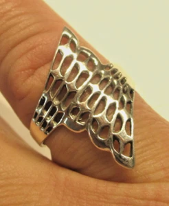 STERLING SILVER STYLISH WIDE SWIRL RING SIZE T - Picture 1 of 2