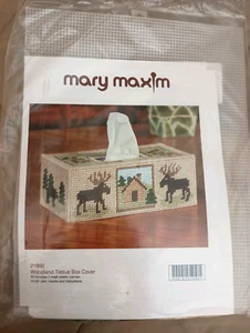 Mary Maxim WOODLAND TISSUE BOX COVER 21992 Plastic Canvas Kit 2014 - Picture 1 of 8