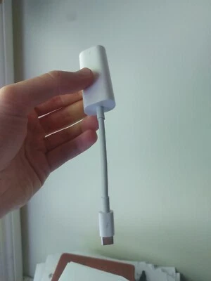 Genuine Apple Thunderbolt 3 USB-C to Thunderbolt 2 Adapter Used MMEL2AM/A A1790 - Image 1 of 2