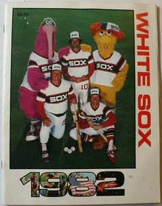1982 Chicago White Sox Yearbook LaRussa Fisk Luzinski Cover - Picture 1 of 4