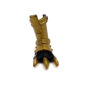 RARE Mummies Alive 1997 Nefertina Action Figure Claw Armor Armour Toy Part Lot - Picture 1 of 6