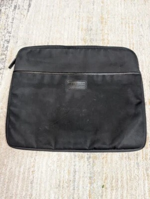 Levenger Padded Laptop Sleeve Black Microfiber & Leather Trim Classic Work - Image 1 of 4