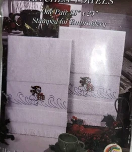 Tobin A Very Frosty Christmas 2 Terry Kitchen Towels Stamped For Embroidery Kit - Picture 1 of 3