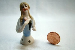 Antike Porzellan Figur - Art Deko - Half Doll - Teepuppe mit Blume - Nr 4602 - Bild 1 von 6