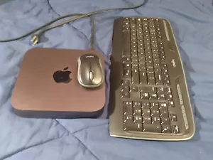 Mac Mini 3.6 GHz quad-core i3 128 GB with keyboard, mouse and power cord - Picture 1 of 4