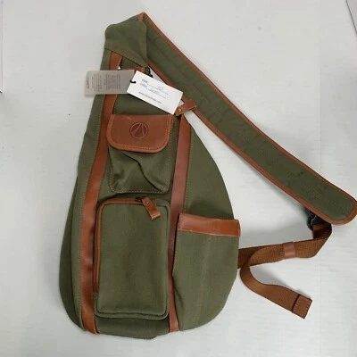 Bolso Bandolera Claire Chase Colorado Nuevo con Etiquetas Verde Estilo #765 Foto 1 de 4