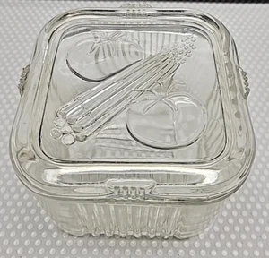 Plato y tapa cuadrada acanalada vintage de vidrio federal pequeño de 4" para refrigerador - Imagen 1 de 6