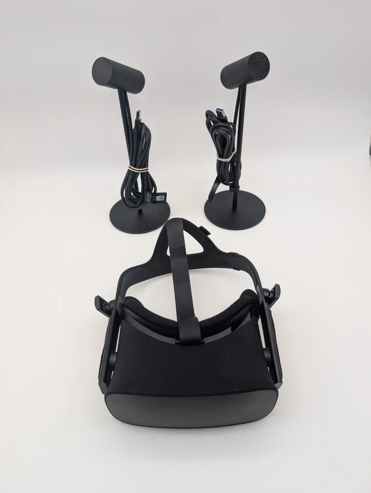 Meta Oculus Rift CV1 VR 耳机 带耳机和传感器(无控制器) — 第 1/4 张图片