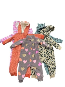 5-piece Baby girl Fleece hooded long sleeve Zip-up one-piece pajama Sz 6 Mos - Picture 1 of 3