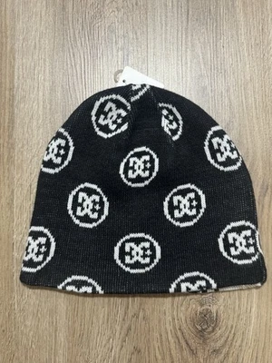 Y2K DC Shoes Reversible Black White Beanie Hat - Image 1 of 4