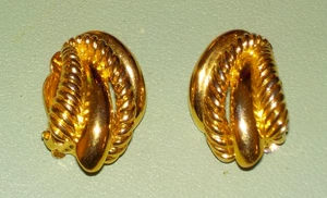 Vintage Costume Gold-Toned Rope Style Clip-On Earnings Very Nice! - Picture 1 of 7