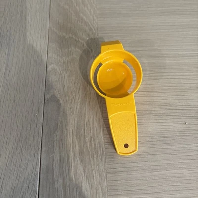 TUPPERWARE - Kitchen Tools / Utensils - Egg Separator - Yellow - Image 1 of 2