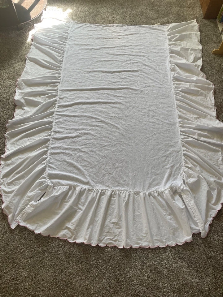 pottery barn kids twin bed skirt white with pink trim - Image 1 of 4