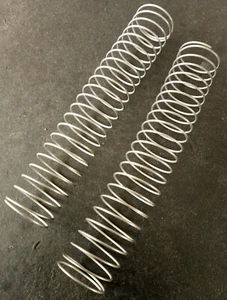 BMW R100,80 ,75 ,65 ,45 Muelle para Deslizante En Carburador Bing 40 ,32 ,28 , - Imagen 1 de 1