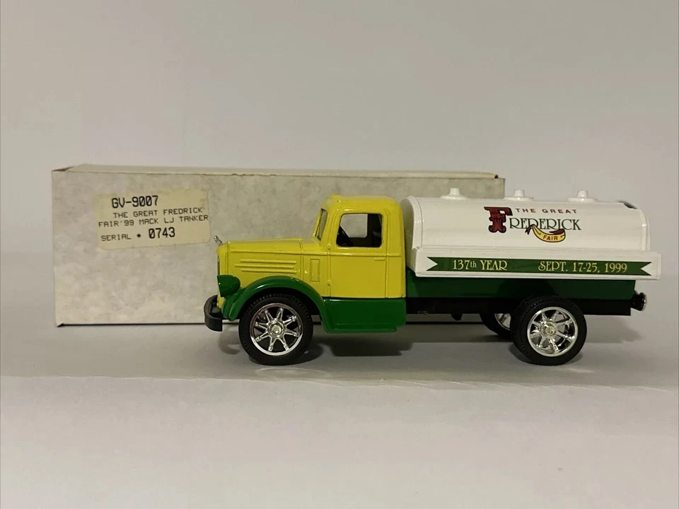 Банк монет ERTL Mack L J Tanker The Great Frederick Fair 99 на заказ классический - Изображение 1 из 4