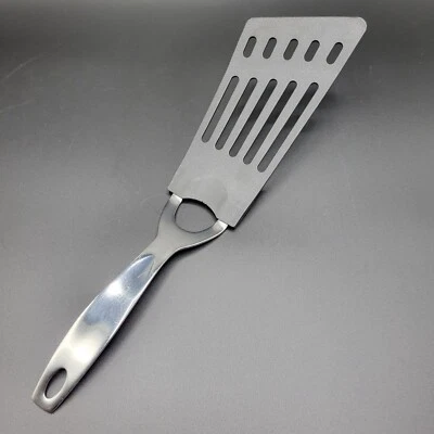 Oneida Stainless Long Angled Black Nylon Slotted Fish Spatula Flipper Turner - Image 1 of 4
