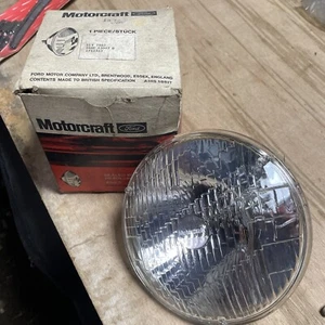 SEALED BEAM MOTORCRAFT ELY7002 CLASSIC AUSTIN TRIUMPH FORD HILLMAN NEW OLDSTOCK - Picture 1 of 5